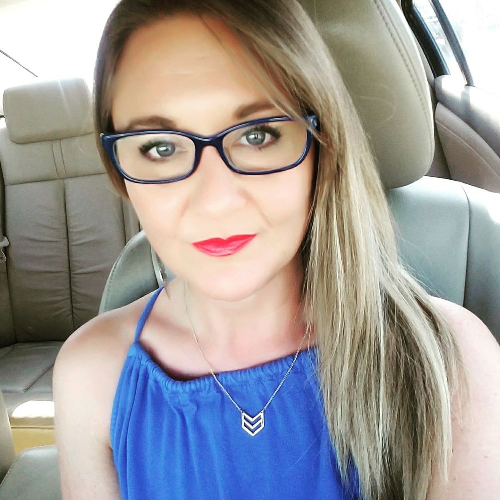 Meet your Posher, Christy